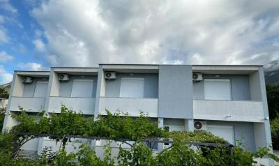 Apartmani Val Sutomore