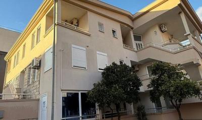 Apartmani Sobe Adelina